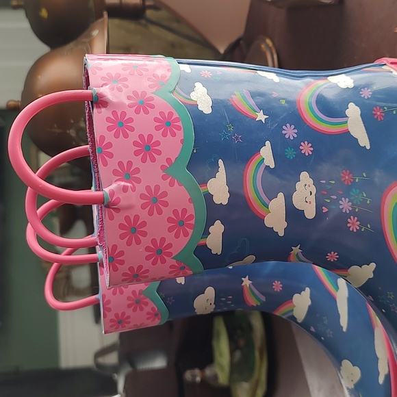 Stephen Joseph Size 10 Rainbow Rain Boots - Picture 4 of 7